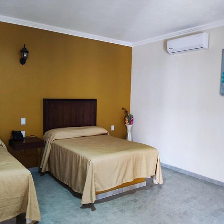 Hotel Delicias Tequila Exterior photo