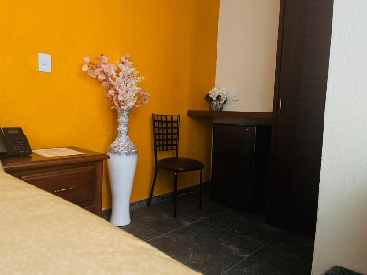 Hotel Delicias Tequila Exterior photo